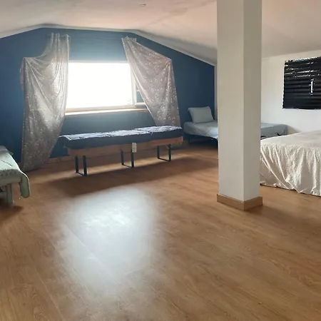 House Апартаменты *